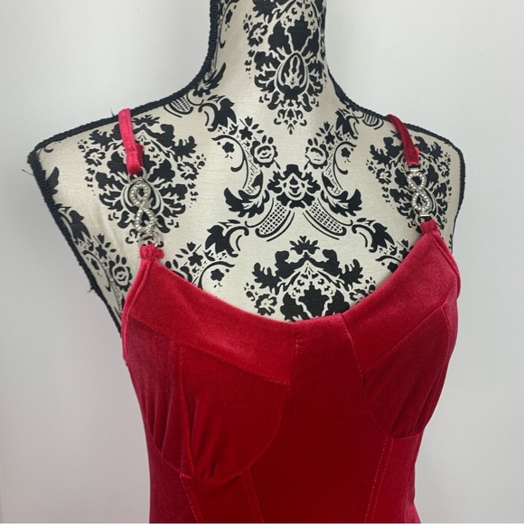 NWT Urban Heritage Red Velvet Bodycon Mini Dress - Picture 4 of 12